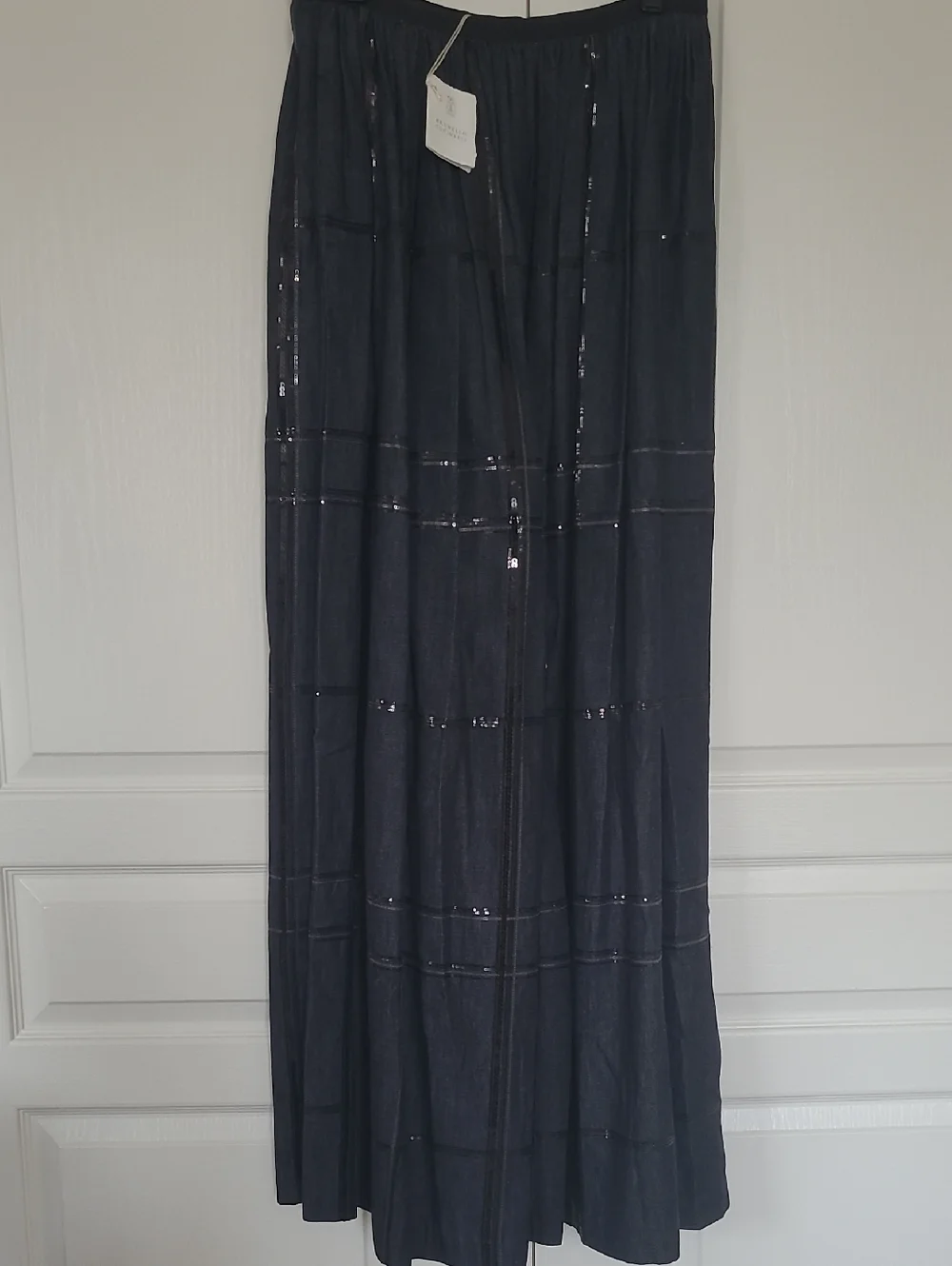 Brunello Cucinelli Dark Navy Pleated Skirt with Sequin Stripes - Picture 2 of 9